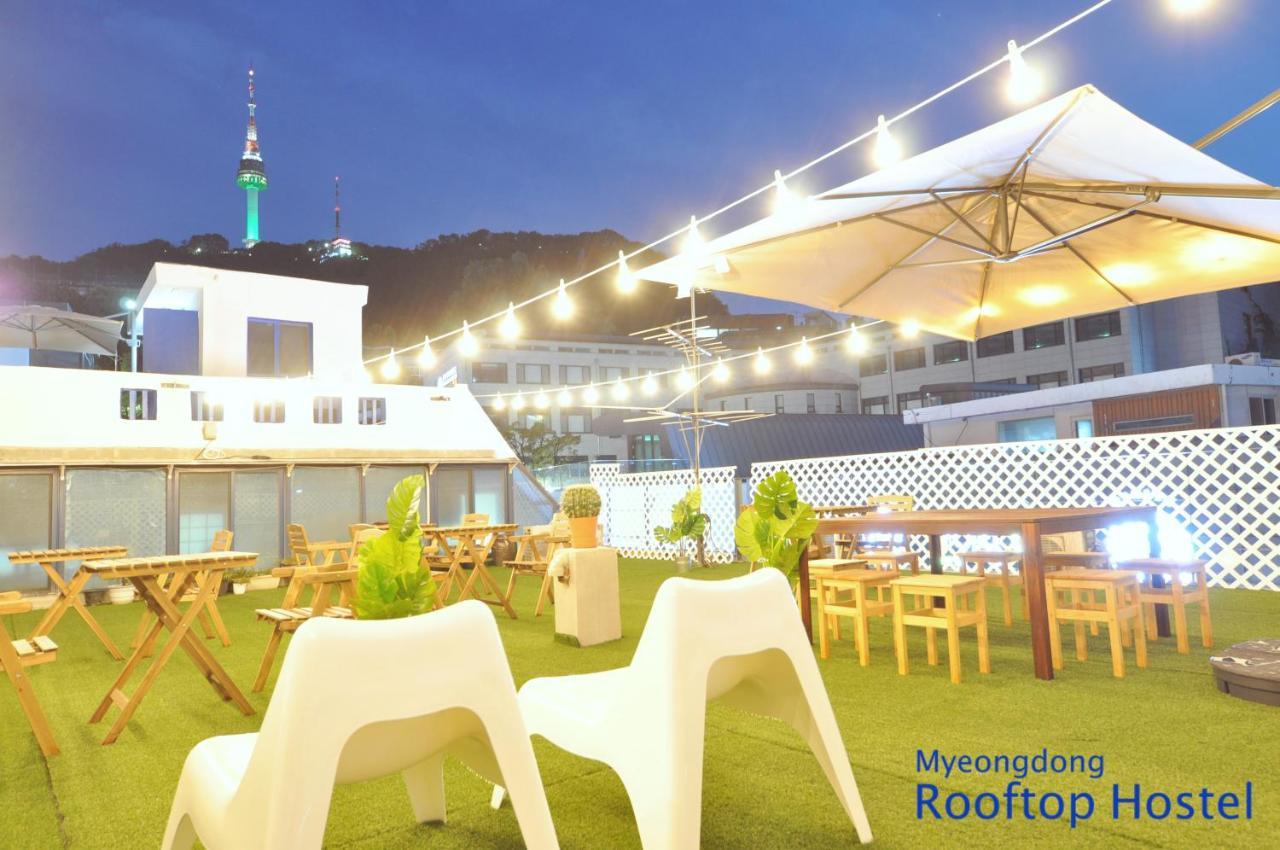 Myeongdong Rooftop Hostel Seoul Bagian luar foto